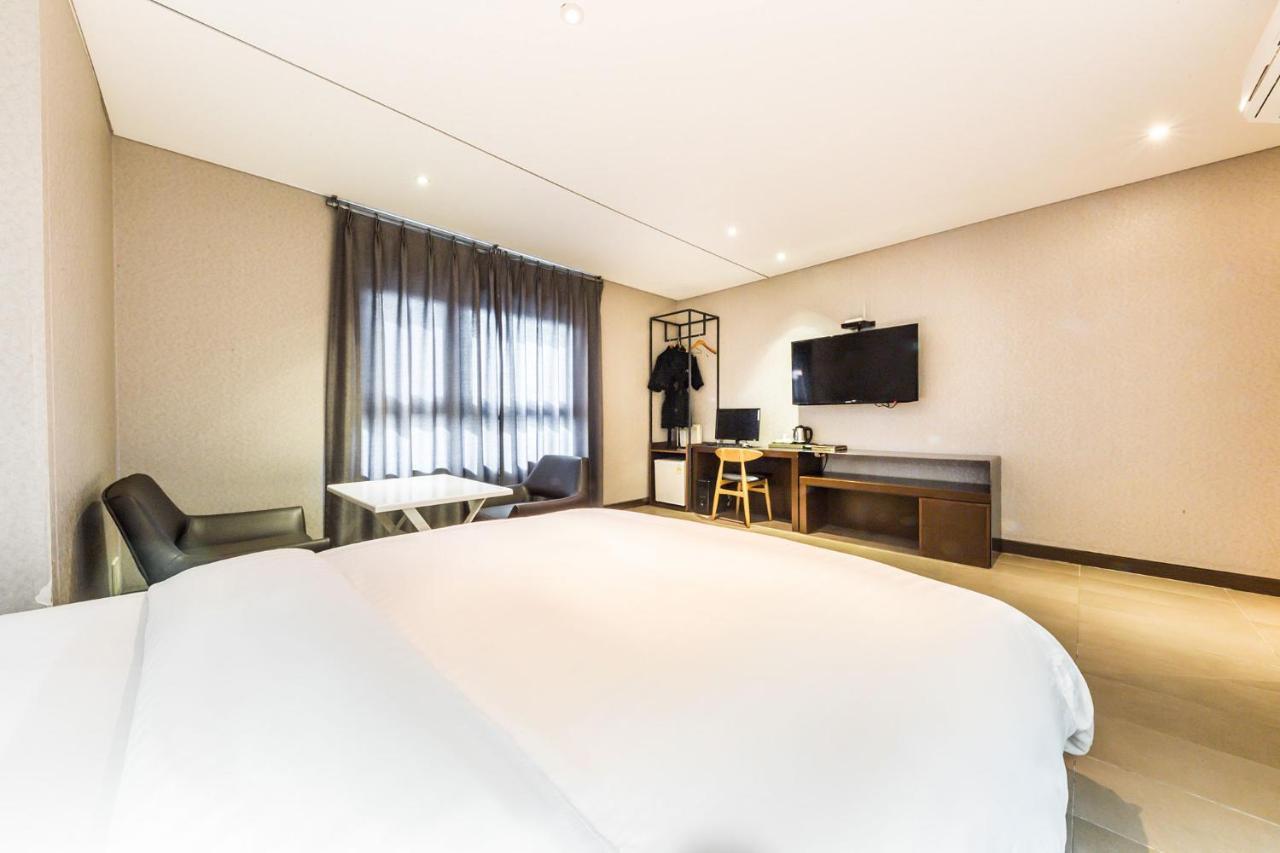 Yeongdeungpo Lifestyle F Hotel Seul Quarto foto