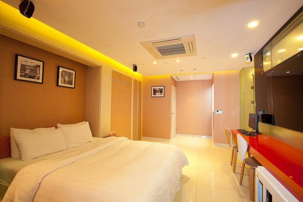 Yeongdeungpo Lifestyle F Hotel Seul Exterior foto