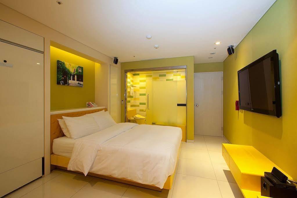 Yeongdeungpo Lifestyle F Hotel Seul Exterior foto