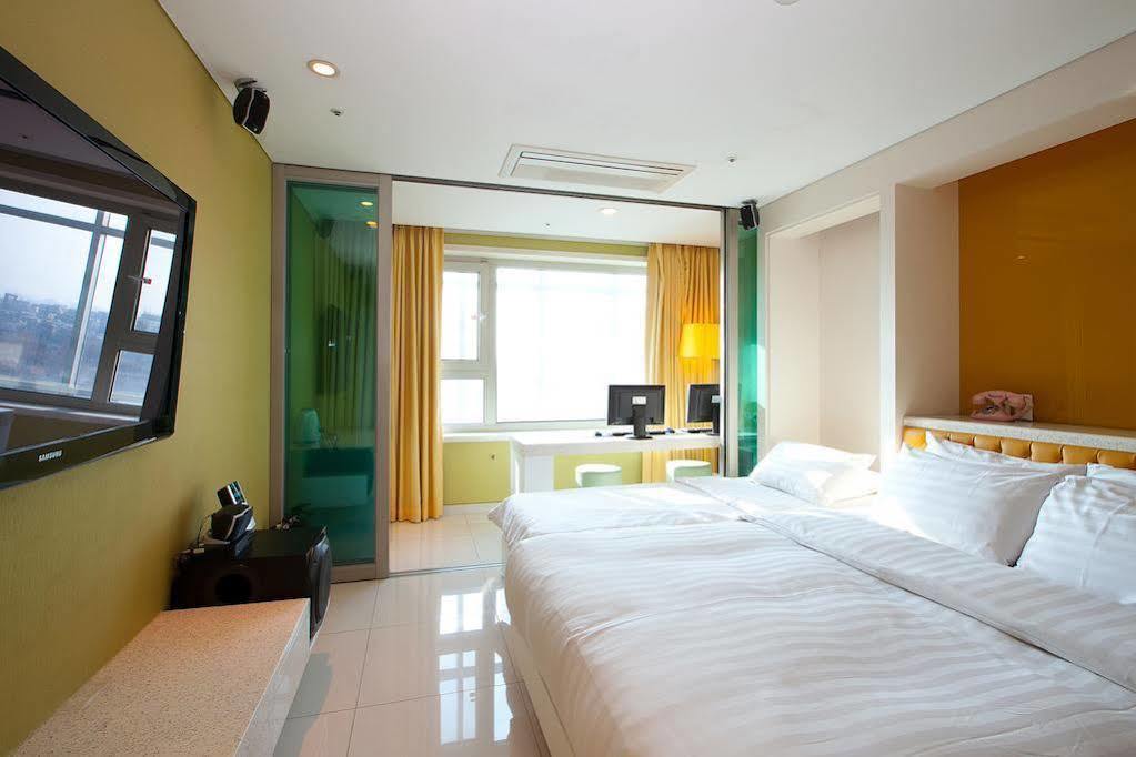 Yeongdeungpo Lifestyle F Hotel Seul Exterior foto