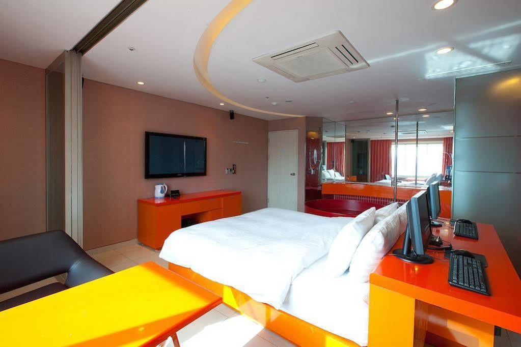 Yeongdeungpo Lifestyle F Hotel Seul Exterior foto