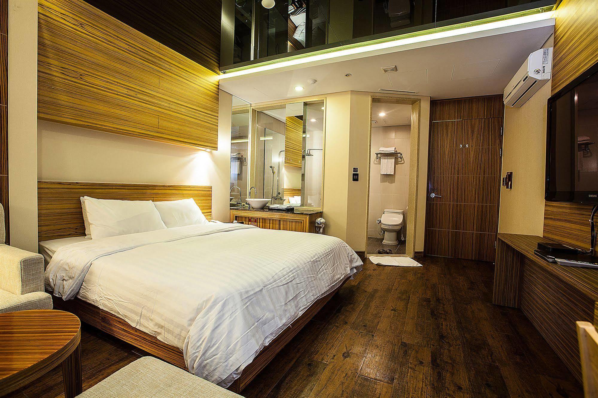 Yeongdeungpo Lifestyle F Hotel Seul Exterior foto